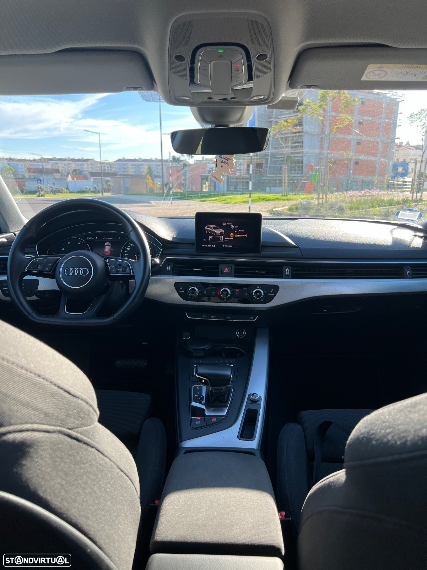 Audi A4 Avant 2.0 TDI ultra S tronic sport - 11
