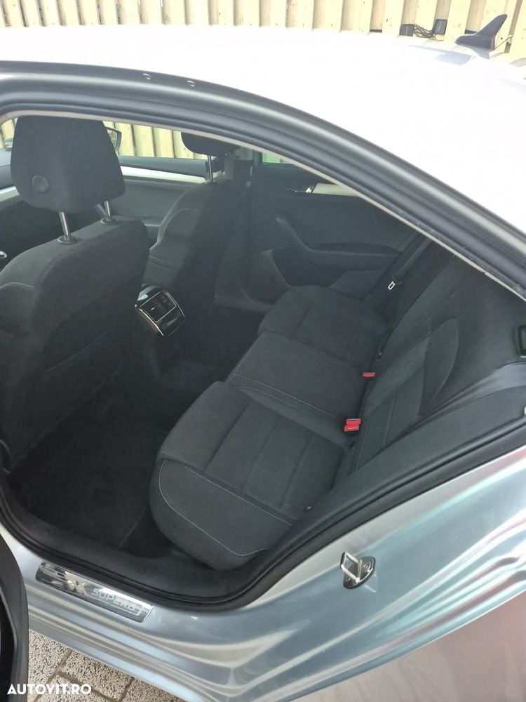 Skoda Superb 2.0 TDI Ambition - 12