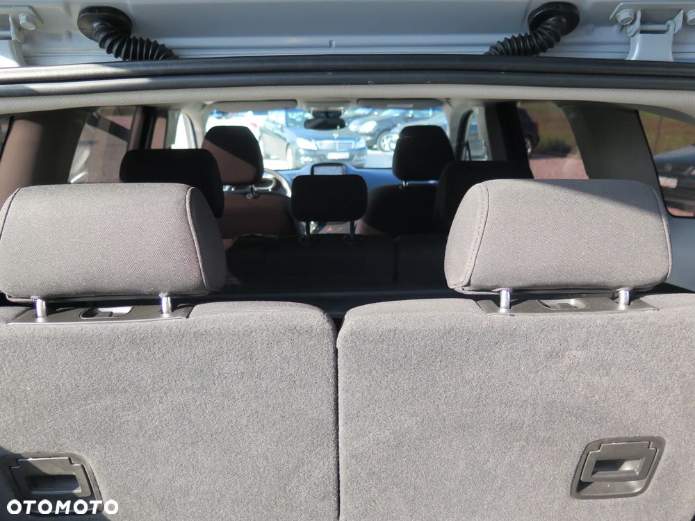 Chevrolet Orlando - 22