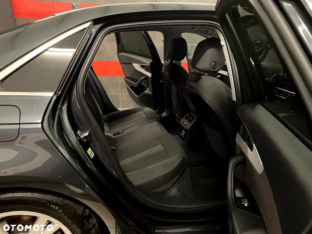 Audi A4 Limousine 2.0 TDI S tronic - 24