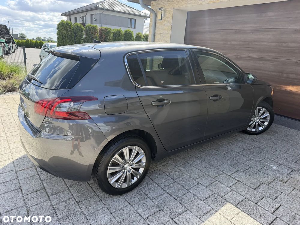 Peugeot 308 - 10