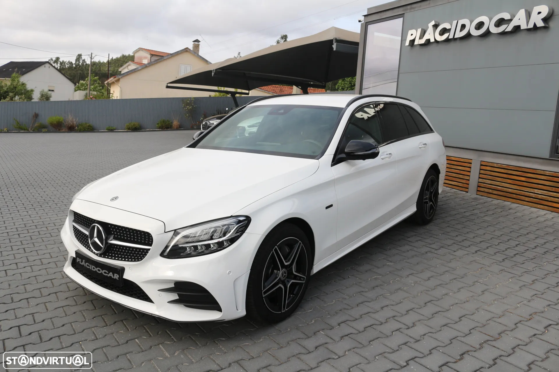 Mercedes-Benz C 300 de AMG Line - 2