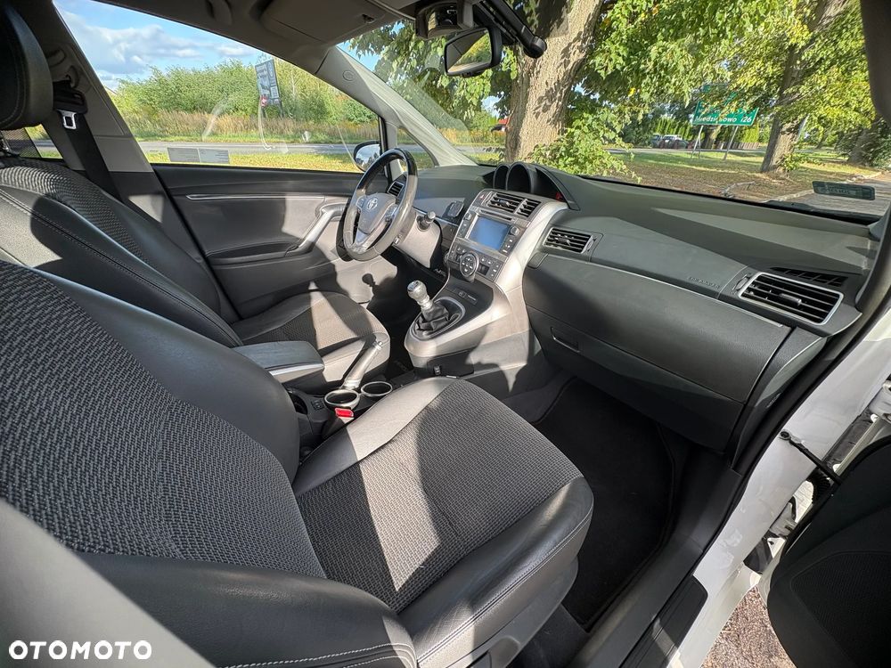Toyota Verso 1.8 Premium EU5 7os - 20