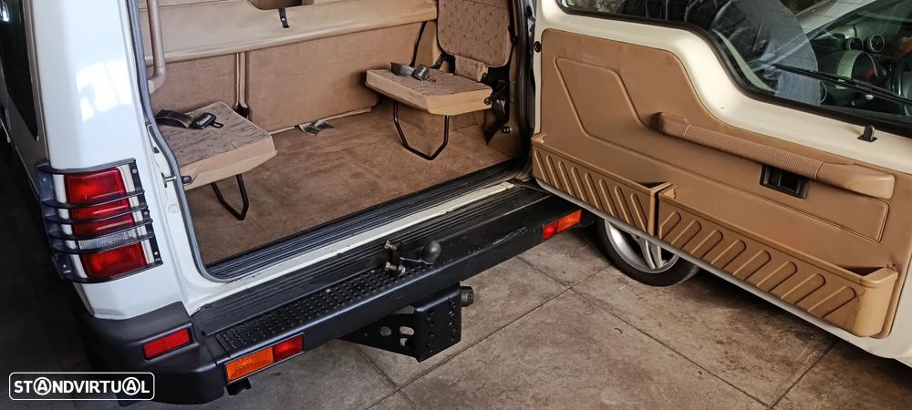 Land Rover Discovery 2.5 TDi - 22