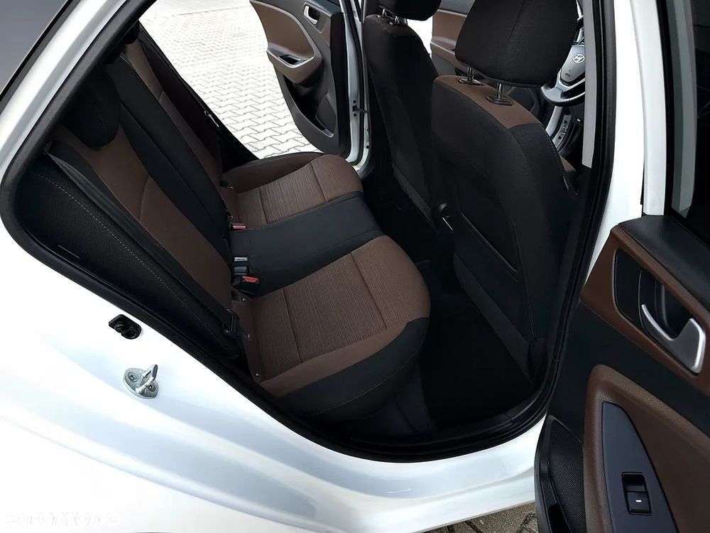 Hyundai i20 1.4 Style - 37