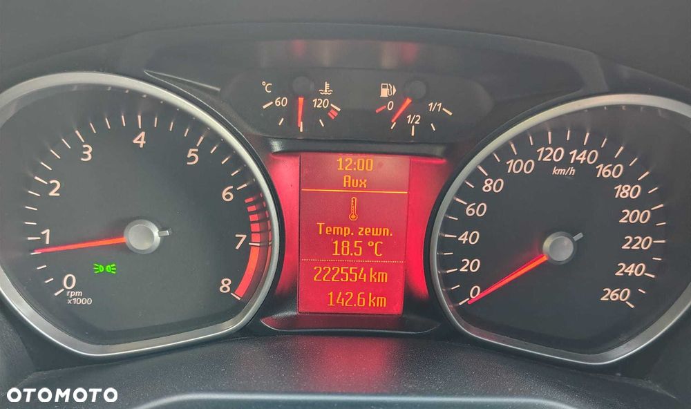 Ford Mondeo - 8