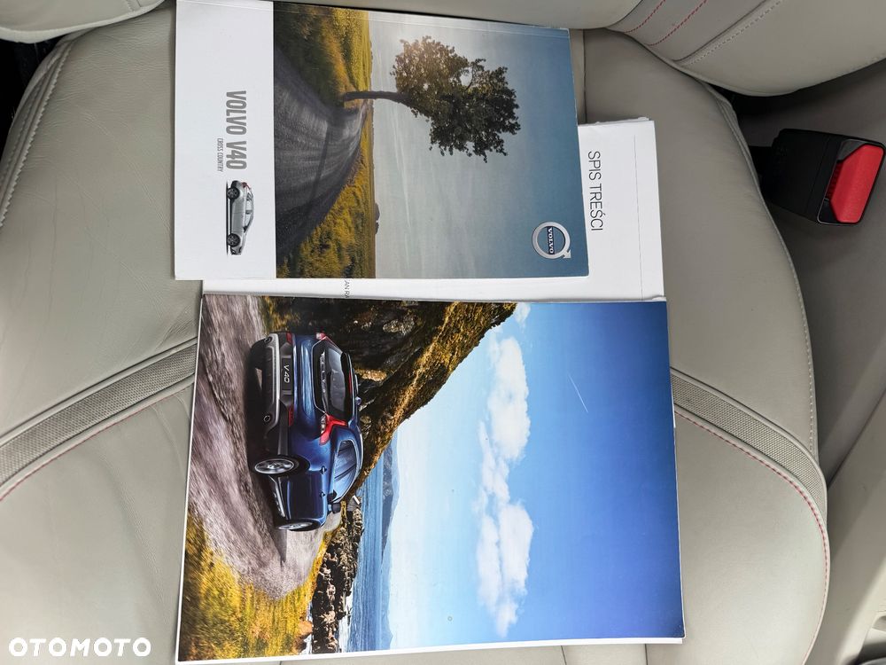 Volvo V40 T3 Drive-E R-Ocean Race - 21
