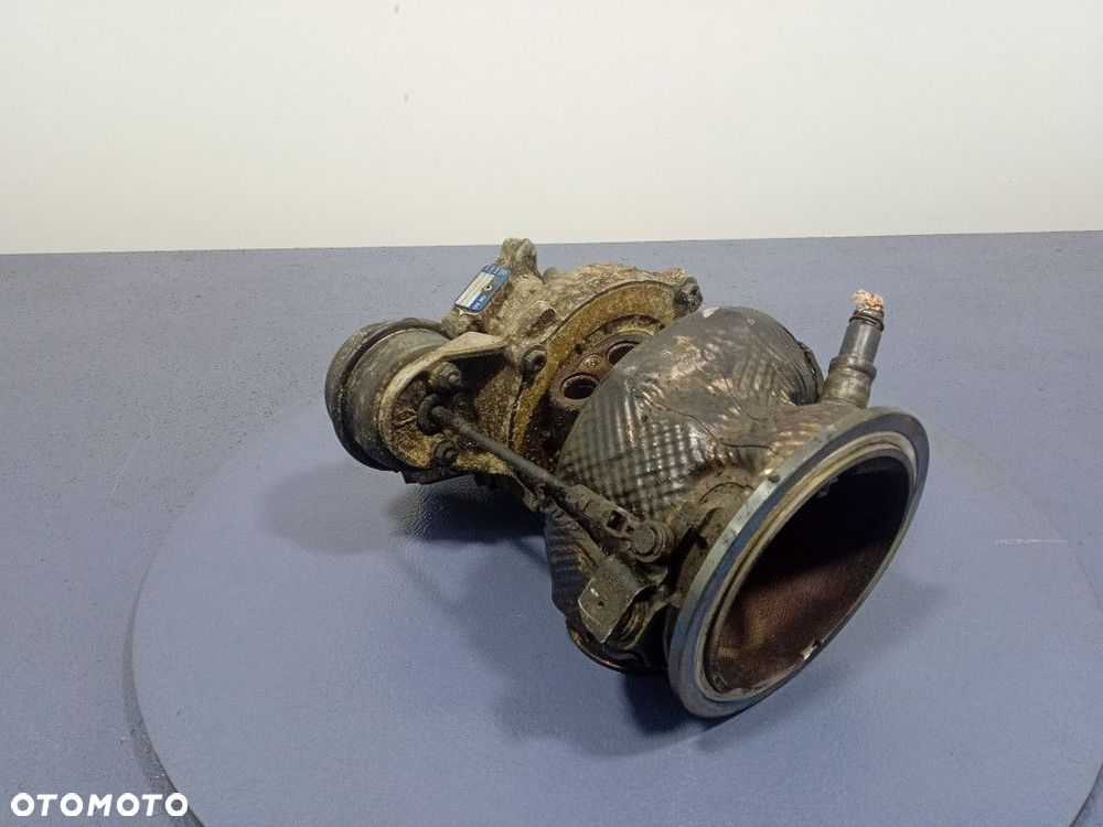 AUDI RSQ8 4M8 URUS 4.0 TFSI TURBOSPRĘŻARKA 0P2145653C - 8