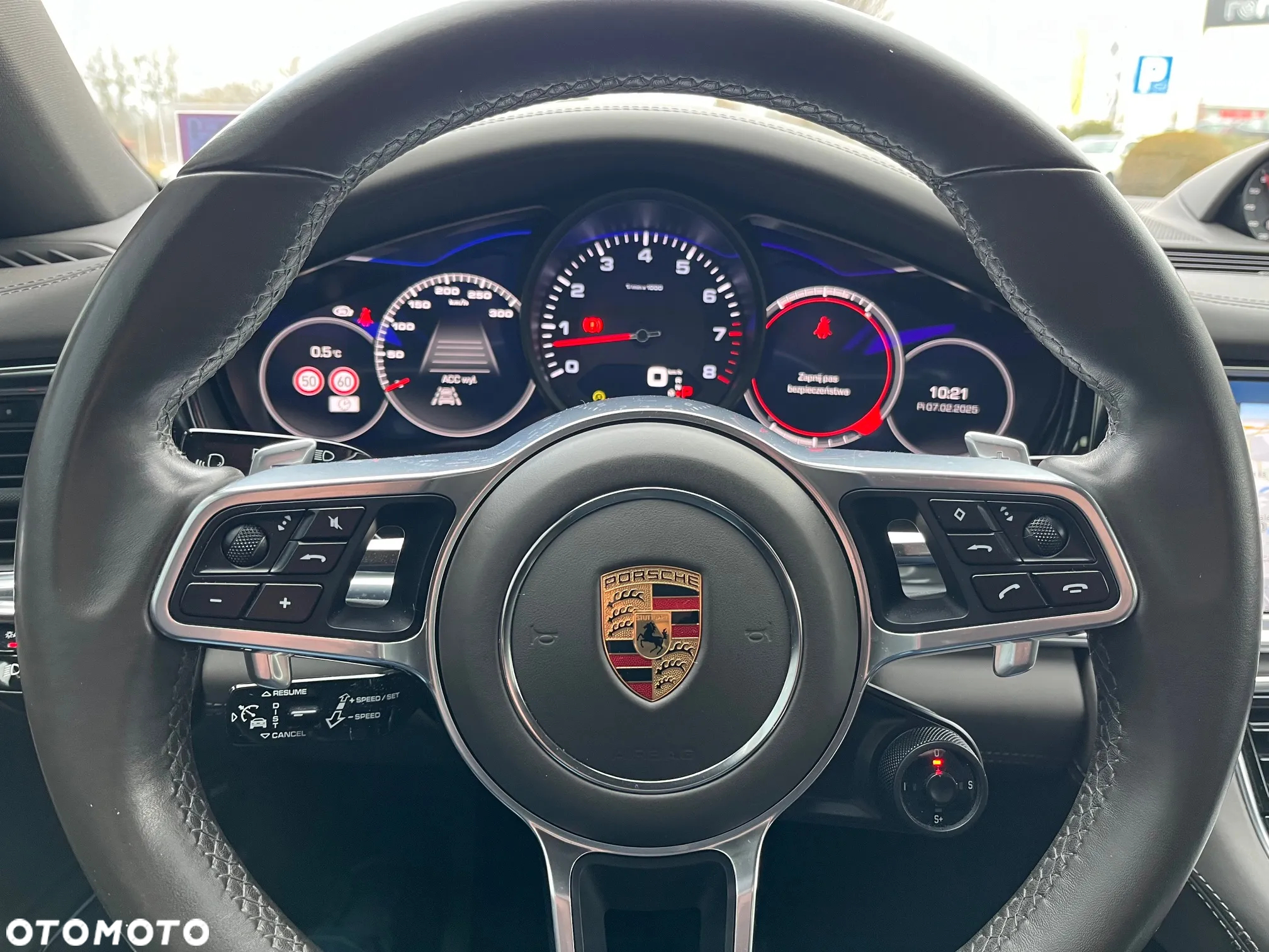 Porsche Panamera 4 - 16