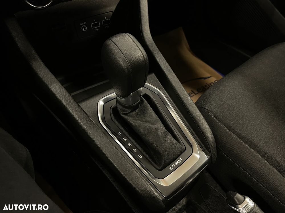 Renault Clio E-TECH 140 BUSINESS EDITION - 22