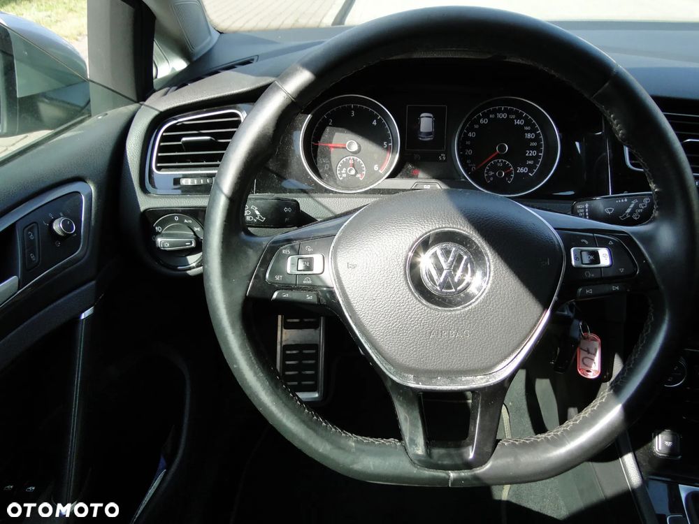Volkswagen Golf 1.6 TDI BlueMotion Technology Allstar - 8