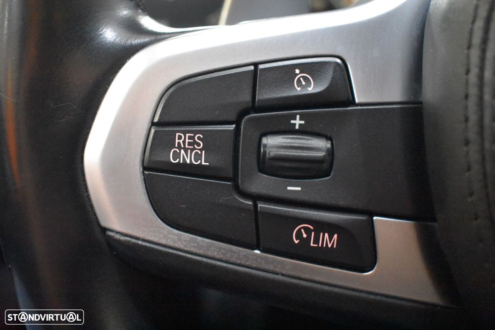 BMW 520 d Pack M Auto - 44