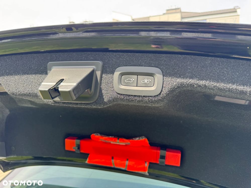Volvo S90 D4 Inscription - 20