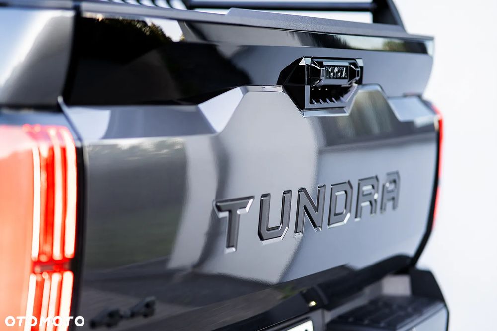 Toyota Tundra - 11