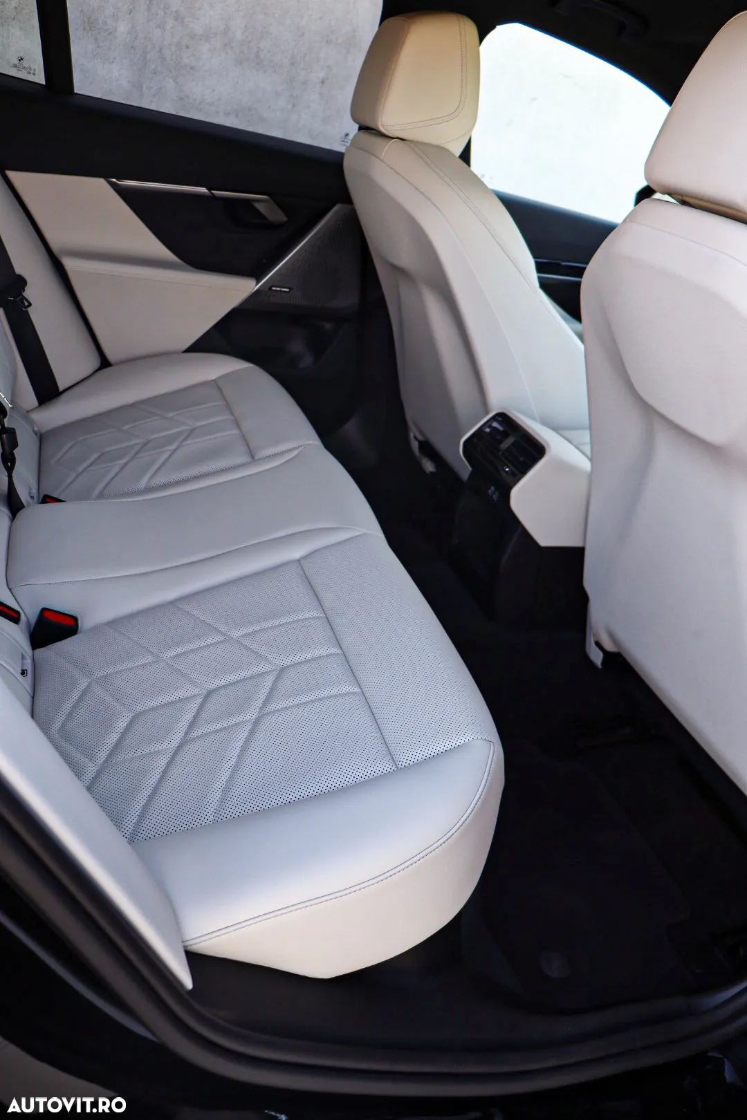 BMW i5 eDrive40 - 17