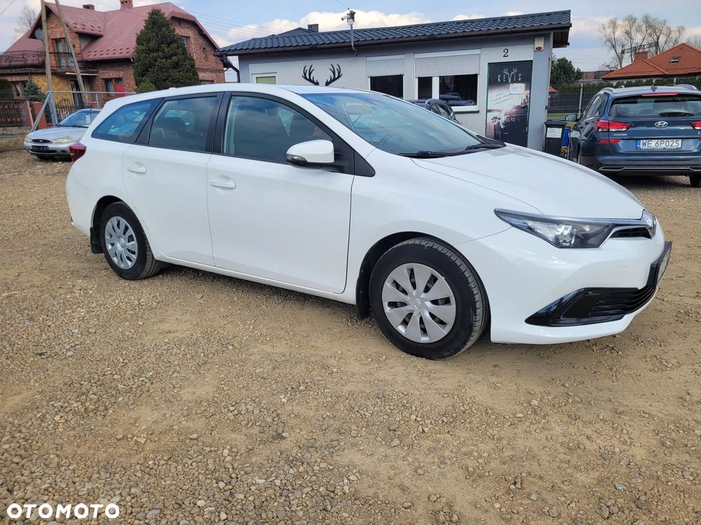 Toyota Auris 1.33 VVT-i Active - 14