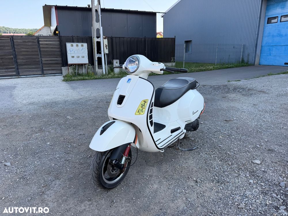 Piaggio Vespa - 1