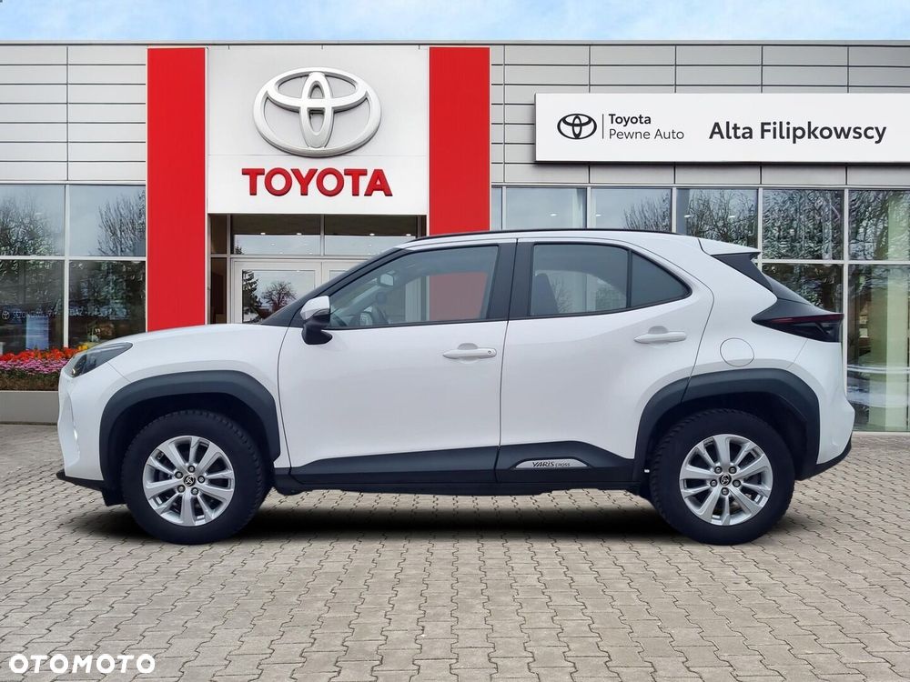 Toyota Yaris Cross Hybrid 1.5 Comfort 4x4 - 6