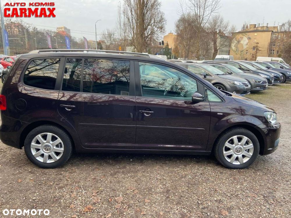 Volkswagen Touran - 9