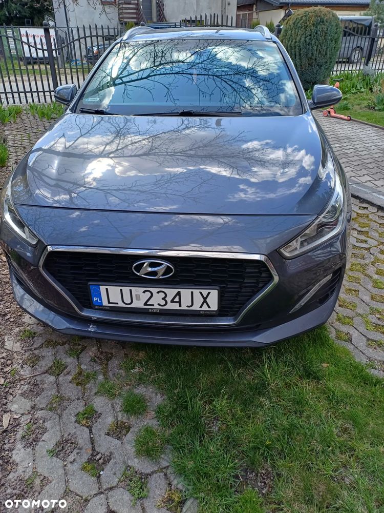 Hyundai i30 1.6 D Classic + - 1