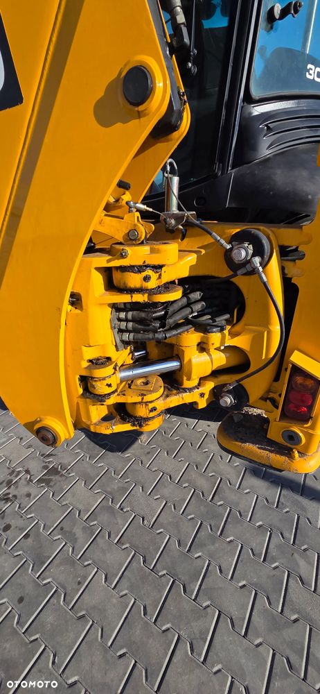 JCB 3CX ECO - 7