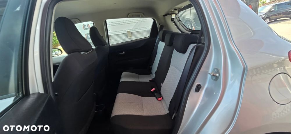 Toyota Yaris 1.33 VVT-i Executive - 30