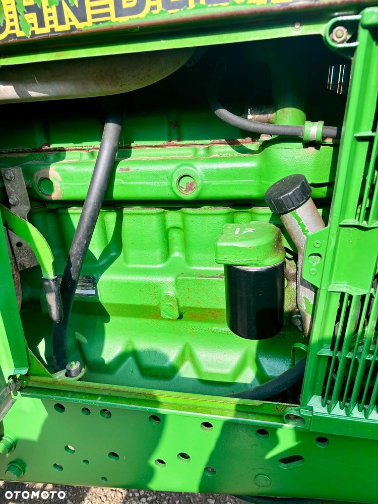 John Deere 6800 - 9