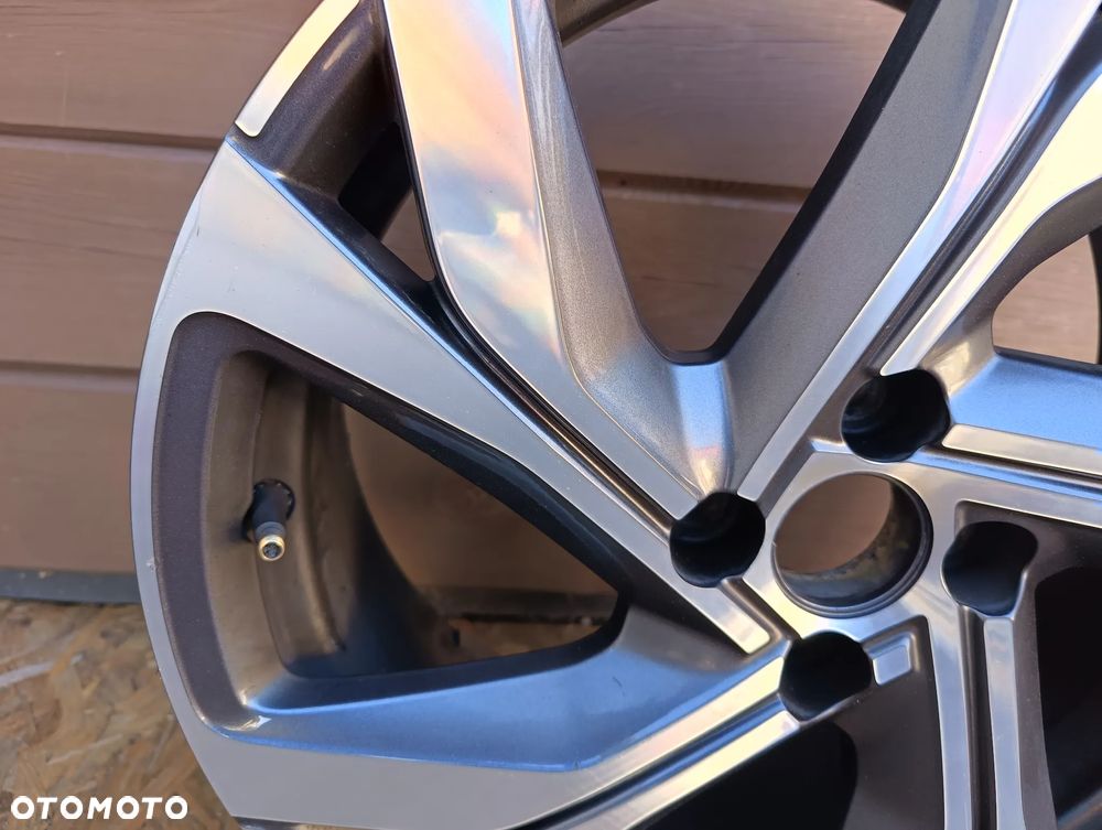 Felga Aluminiowa Renault Clio 4 IV RS 7x17 ET37 - 3