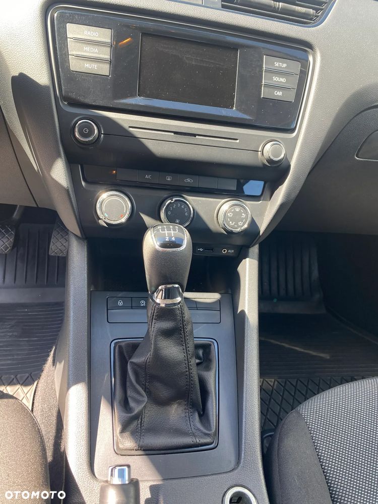 Skoda Octavia 1.6 TDI Ambition - 14