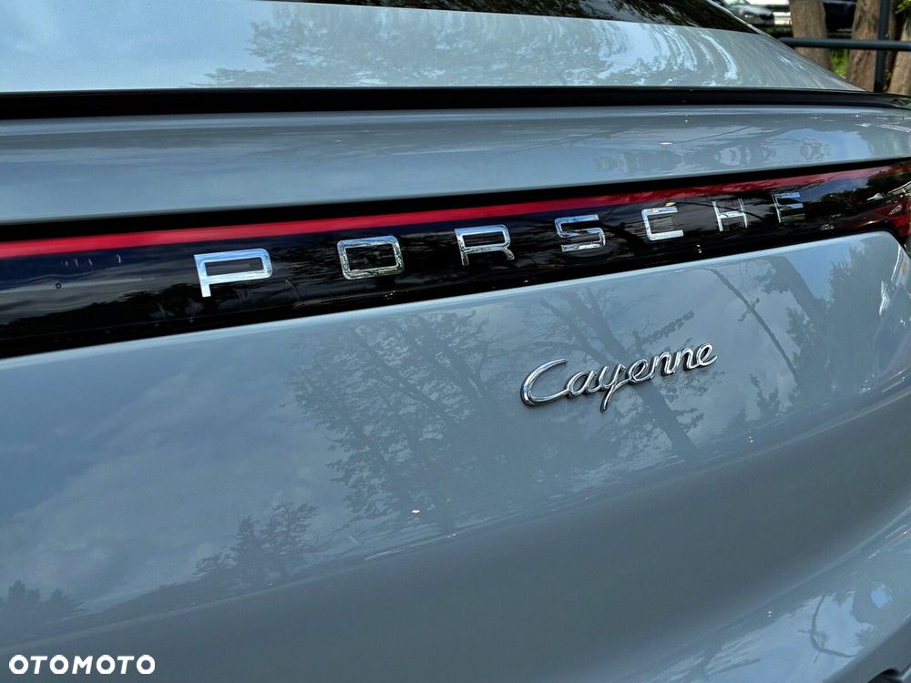 Porsche Cayenne - 13