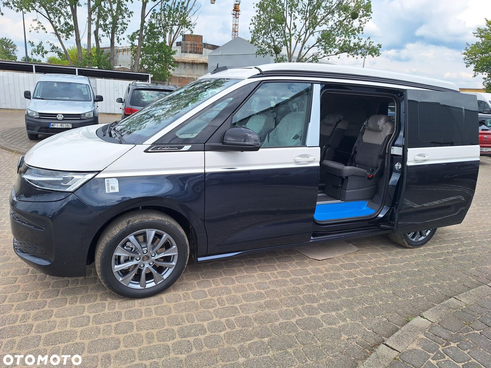 Volkswagen California - 14