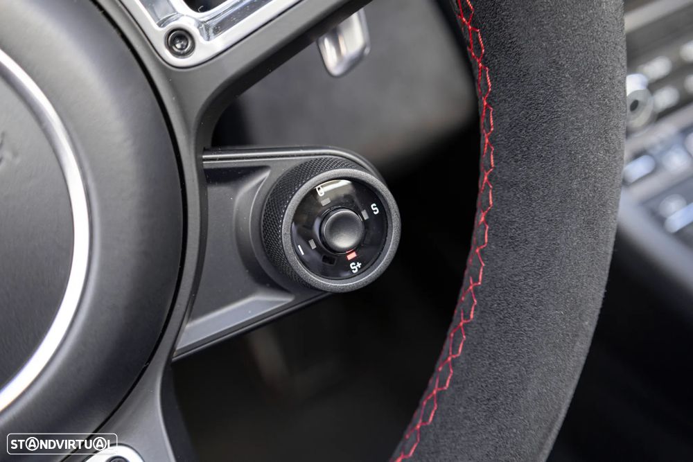 Porsche 911 (991) Carrera GTS Cabriolet PDK - 18