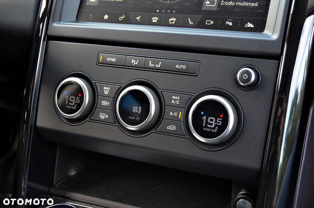 Land Rover Discovery 2.0 SD4 HSE - 14