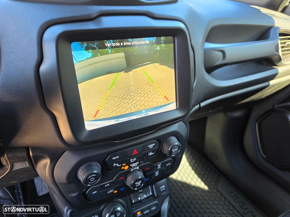 Jeep Renegade 1.3 T-GDI 4xe Auto S - 17