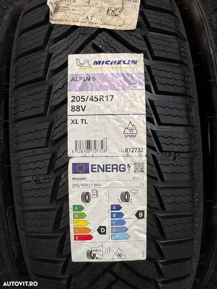 Vând 4 anvelope 205/45/17 Michelin de iarnă noi - 3