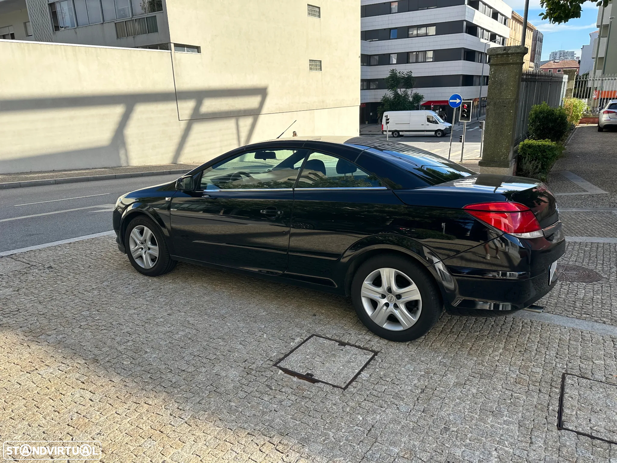 Opel Astra Cabrio TwinTop 1.6 - 27