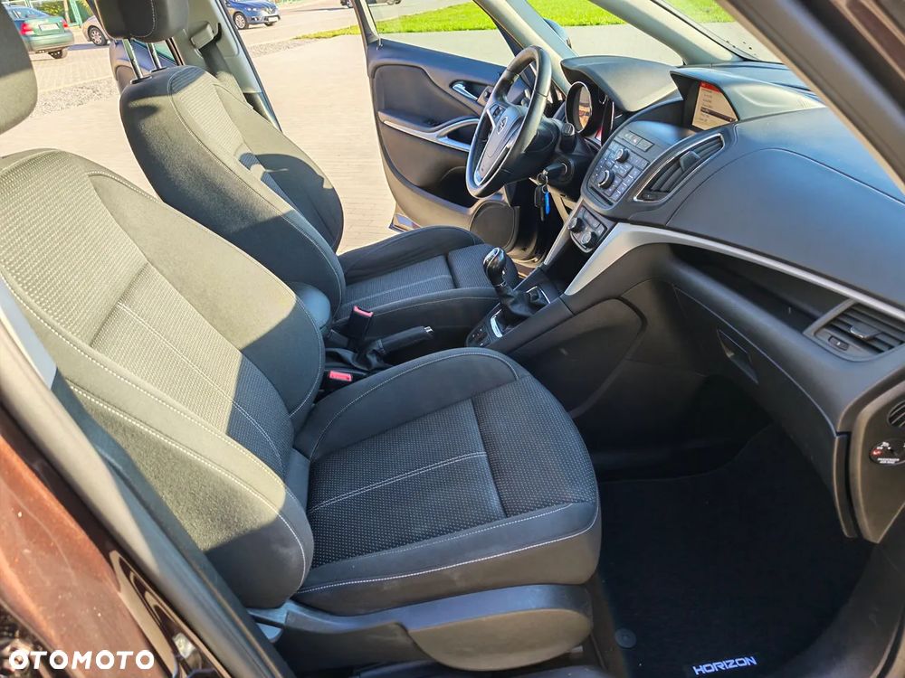 Opel Zafira - 21