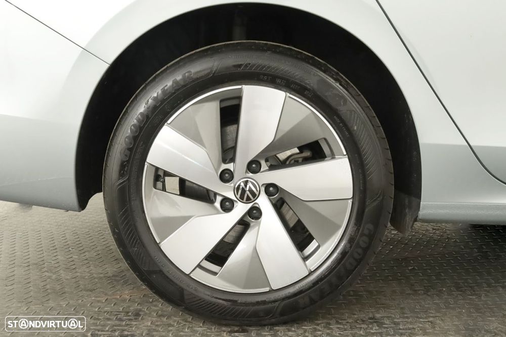 VW Passat Variant 1.5 TSI eHybrid DSG - 5