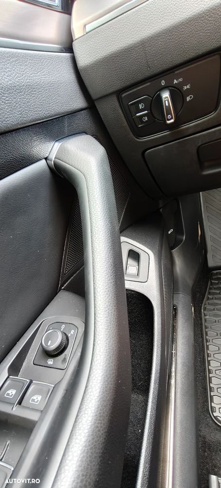 Volkswagen Passat 2.0 TDI DSG Highline - 12