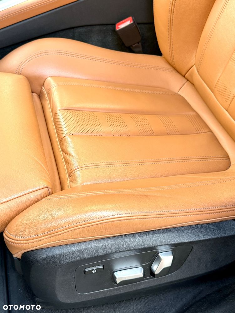 BMW X5 xDrive40i - 18