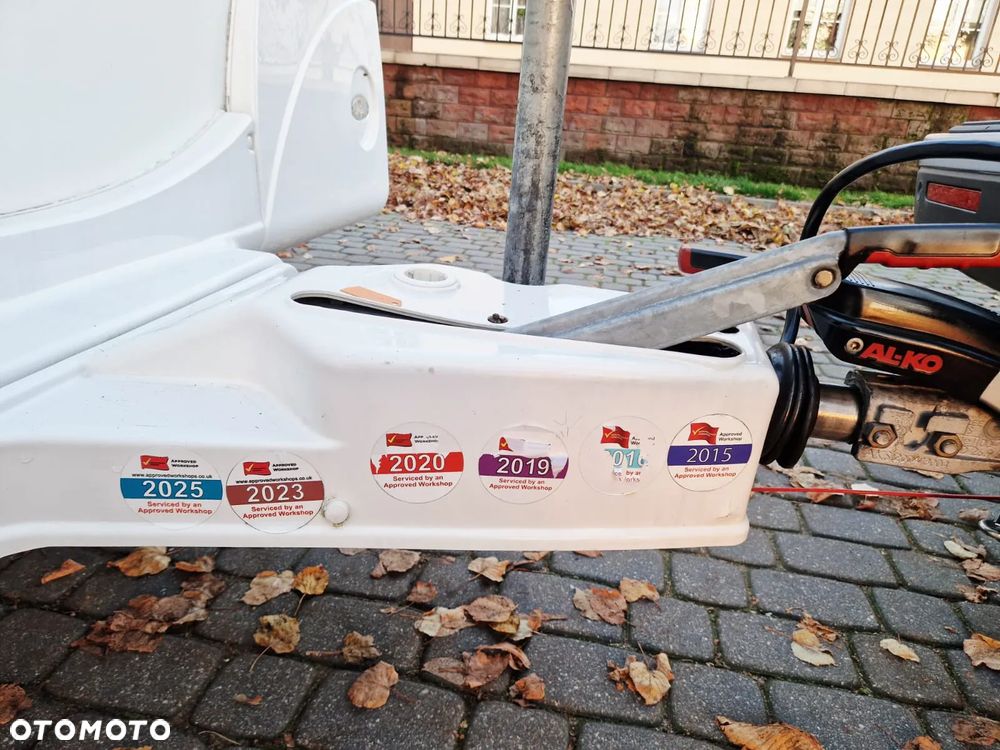 Bailey PURSUIT 550-4 TRUMA COMBI PRZEDSIONEK ALUTECH BODY - 10