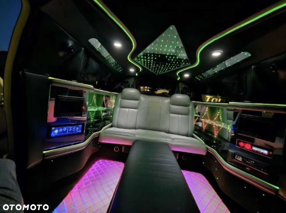 Chrysler 300C 3.5 V6 - 7