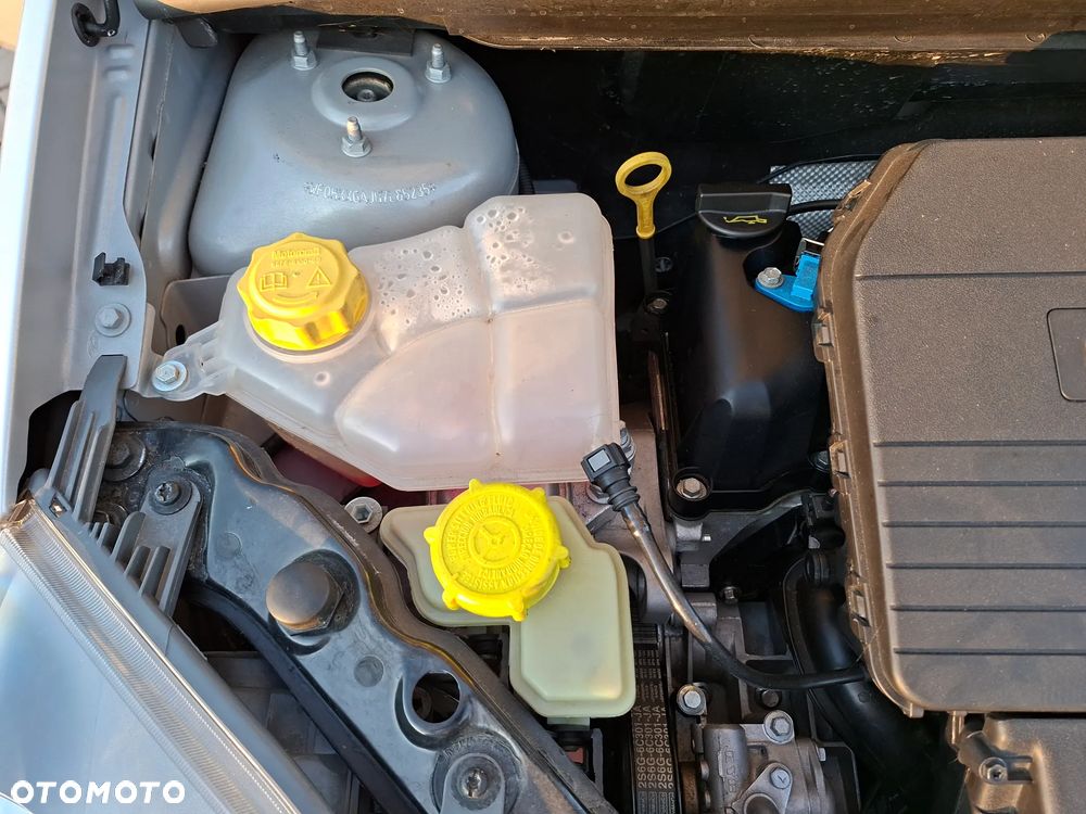 Ford Fiesta 1.3 - 28