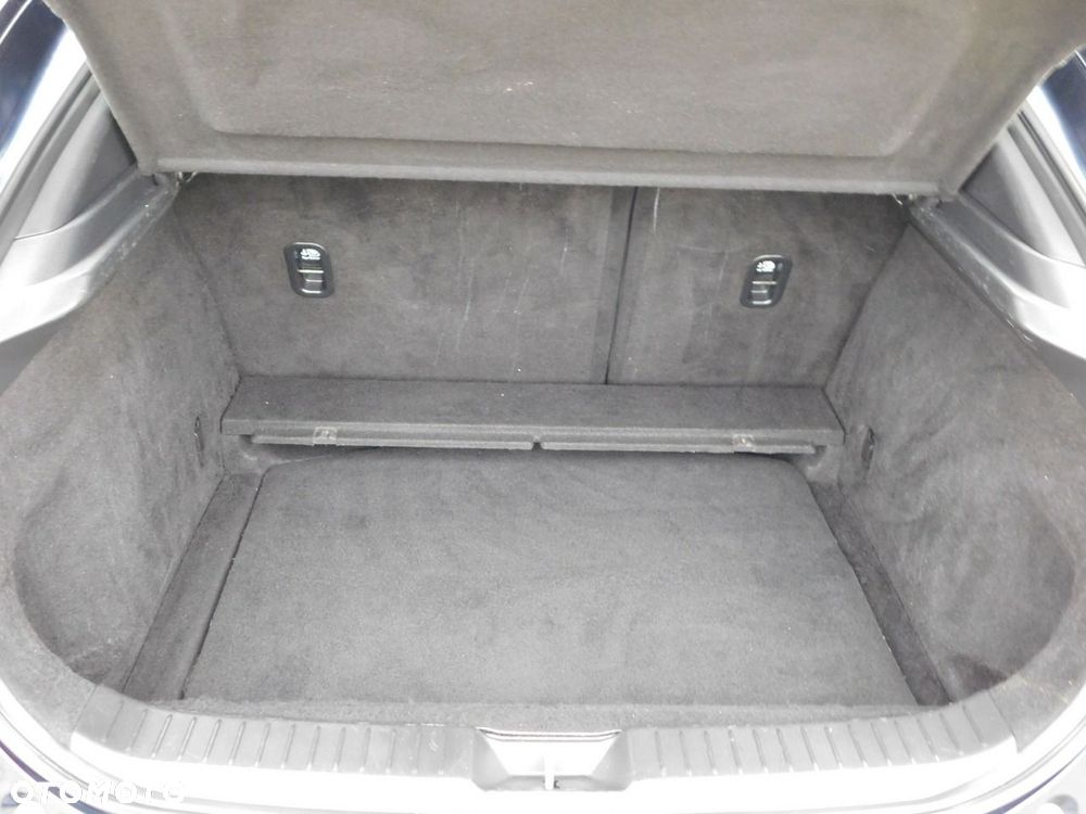 Mazda CX-30 - 21