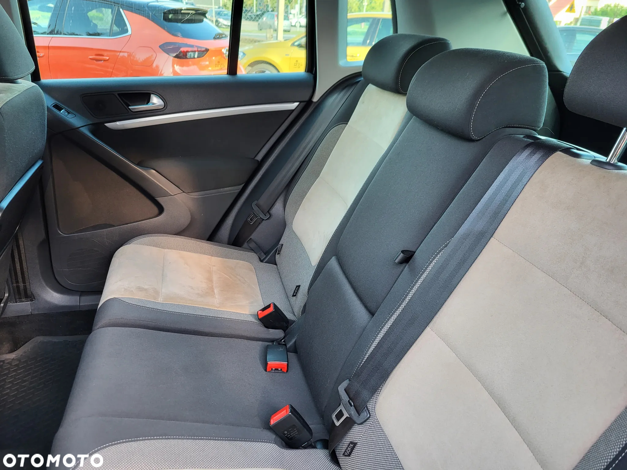 Volkswagen Tiguan 2.0 TDI DPF 4Motion Exclusive - 8