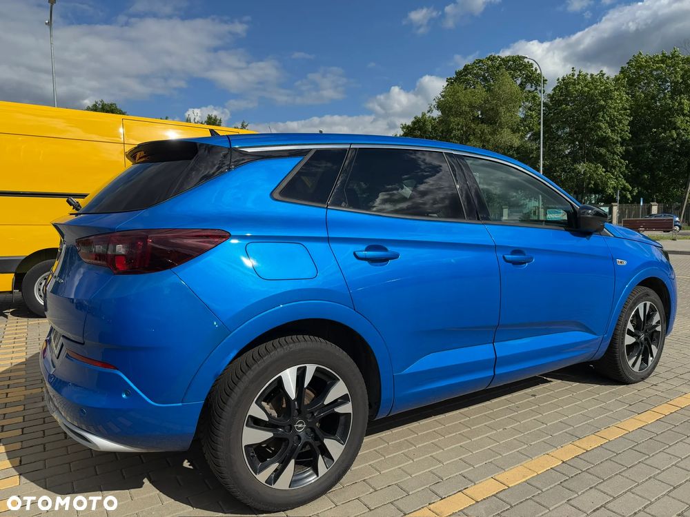 Opel Grandland X - 12