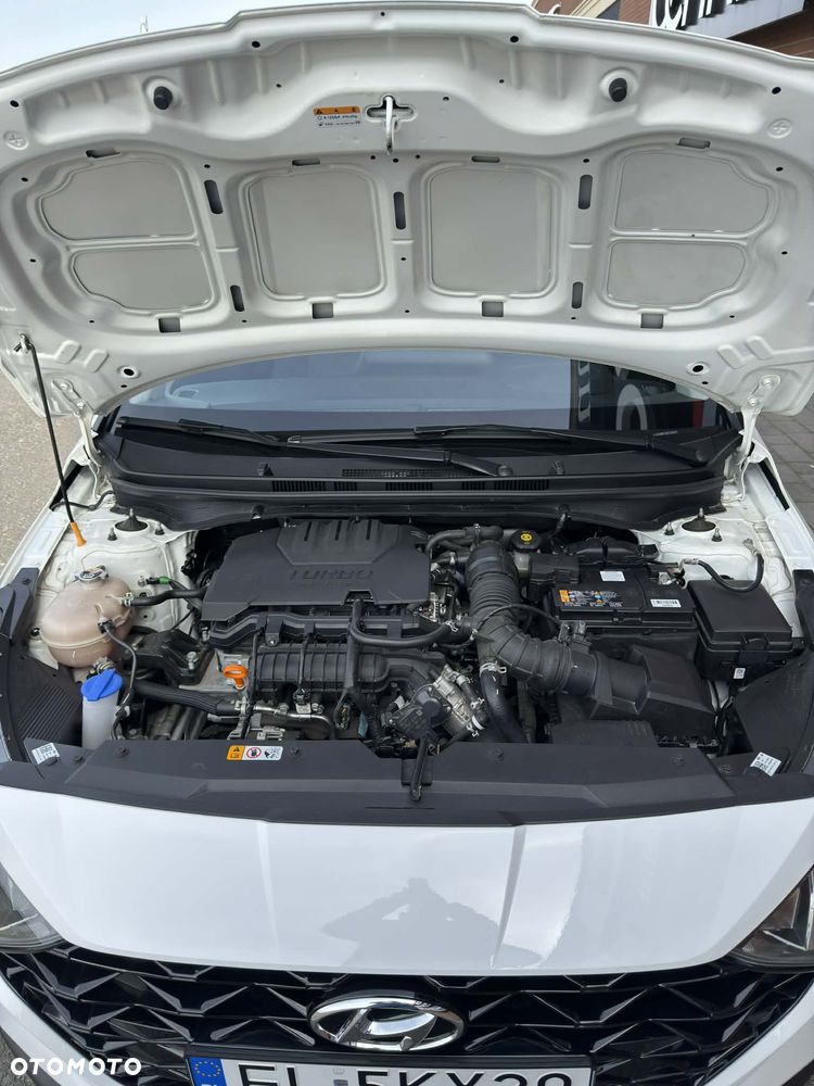 Hyundai i20 1.0 T-GDI Pure DCT - 10