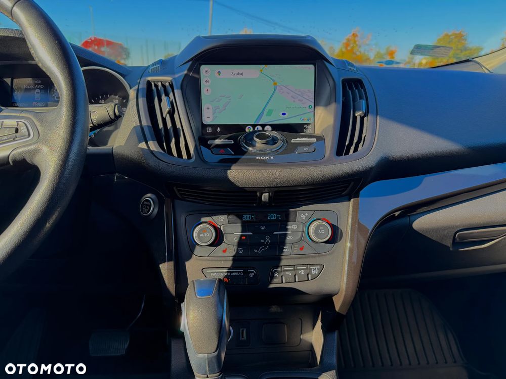Ford Escape 2.0 EcoBoost AWD Titanium - 13