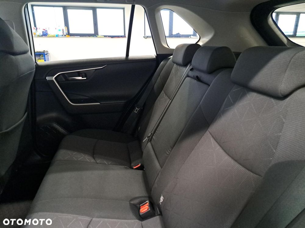 Toyota RAV4 - 14