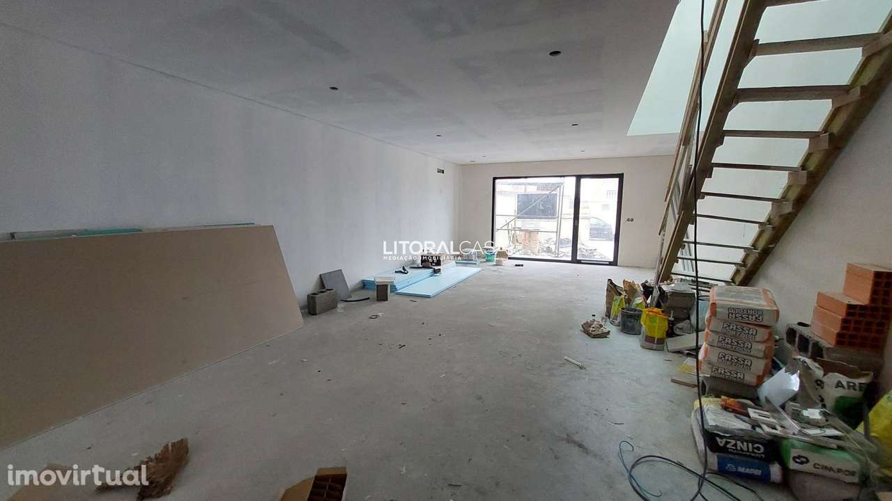 Moradia T4 Nova | Gafanha da Encarnação - Grande imagem: 4/27